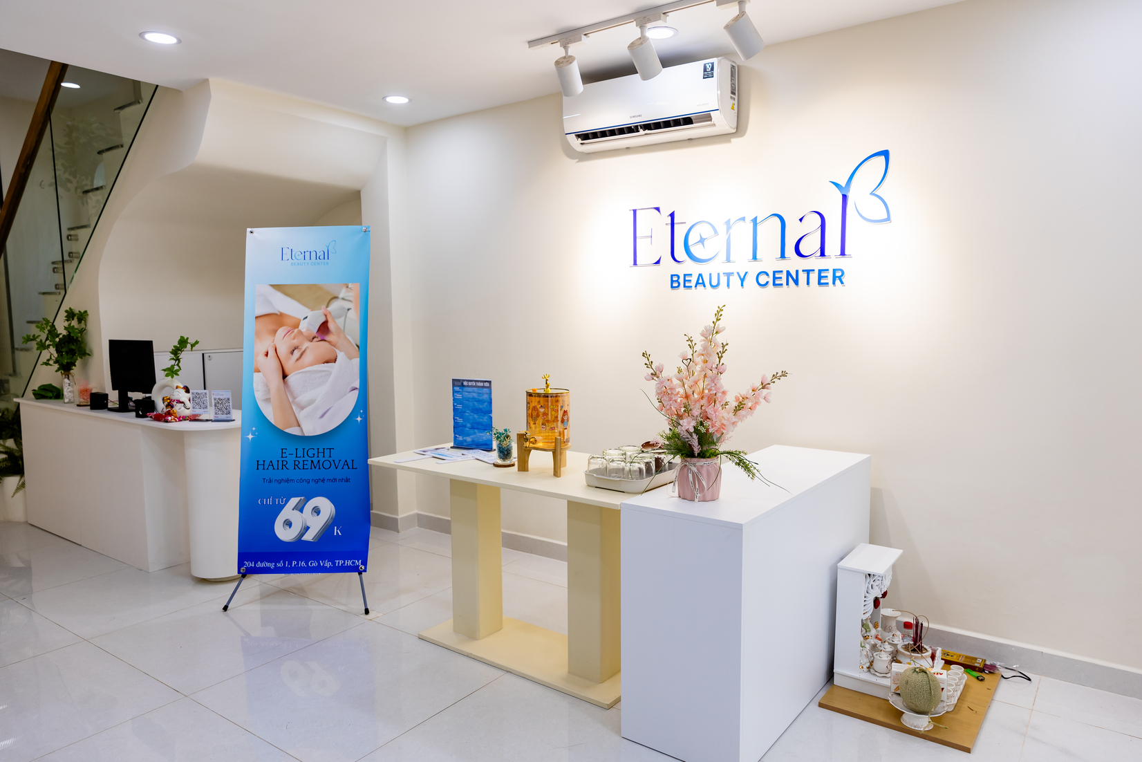 Treatment rooms and equipment at Eternal Beauty Center